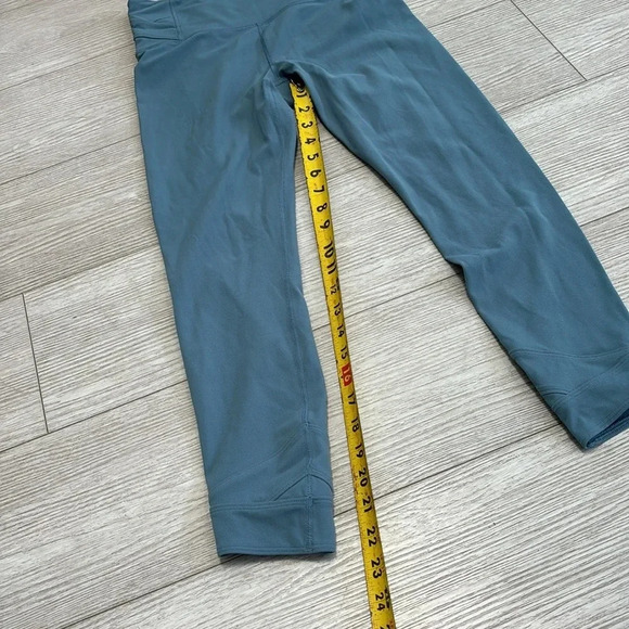 Athleta Elation Pirouette 7/8 Tight Leggings in dusty blue green size small - Picture 4 of 11